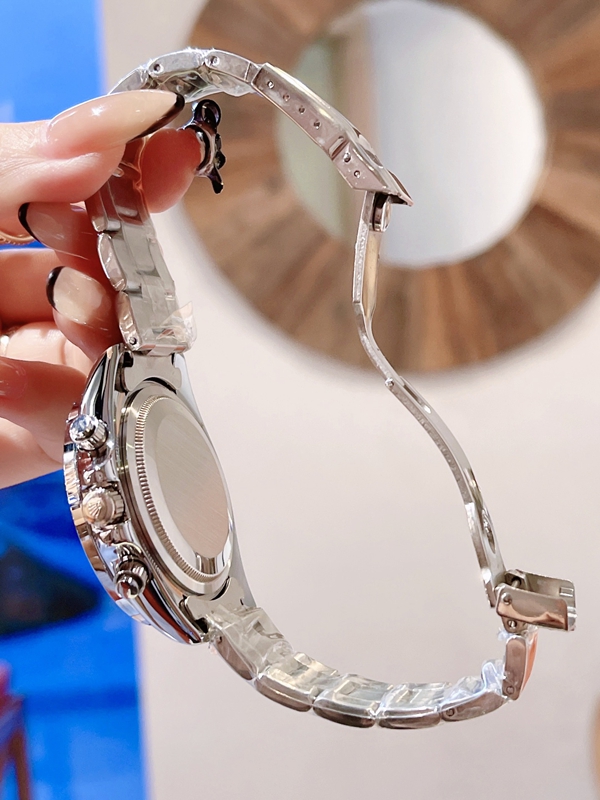 ブランド時計着用イメージ